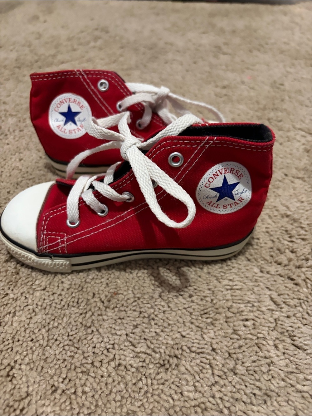 Converse all stars red toddlers size 9.5